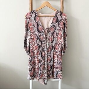 [lovers + friends] epiphany python print lace up flutter sleeve romper multi M